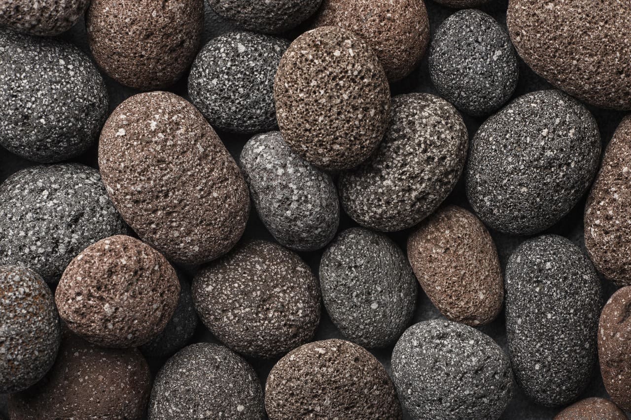 Mixed Pebbles